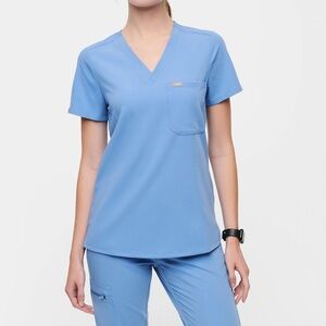 FIGS Catarina One Pocket Scrub Top | Ceil Blue | Size XL